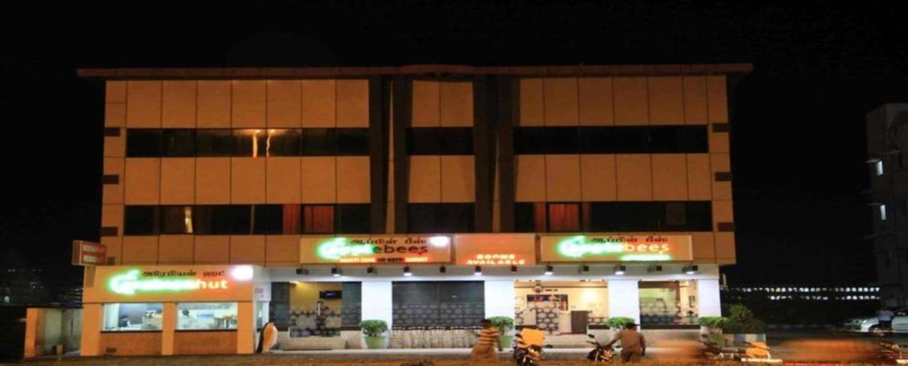 Fabhotel Smack Residency Csennai Kültér fotó