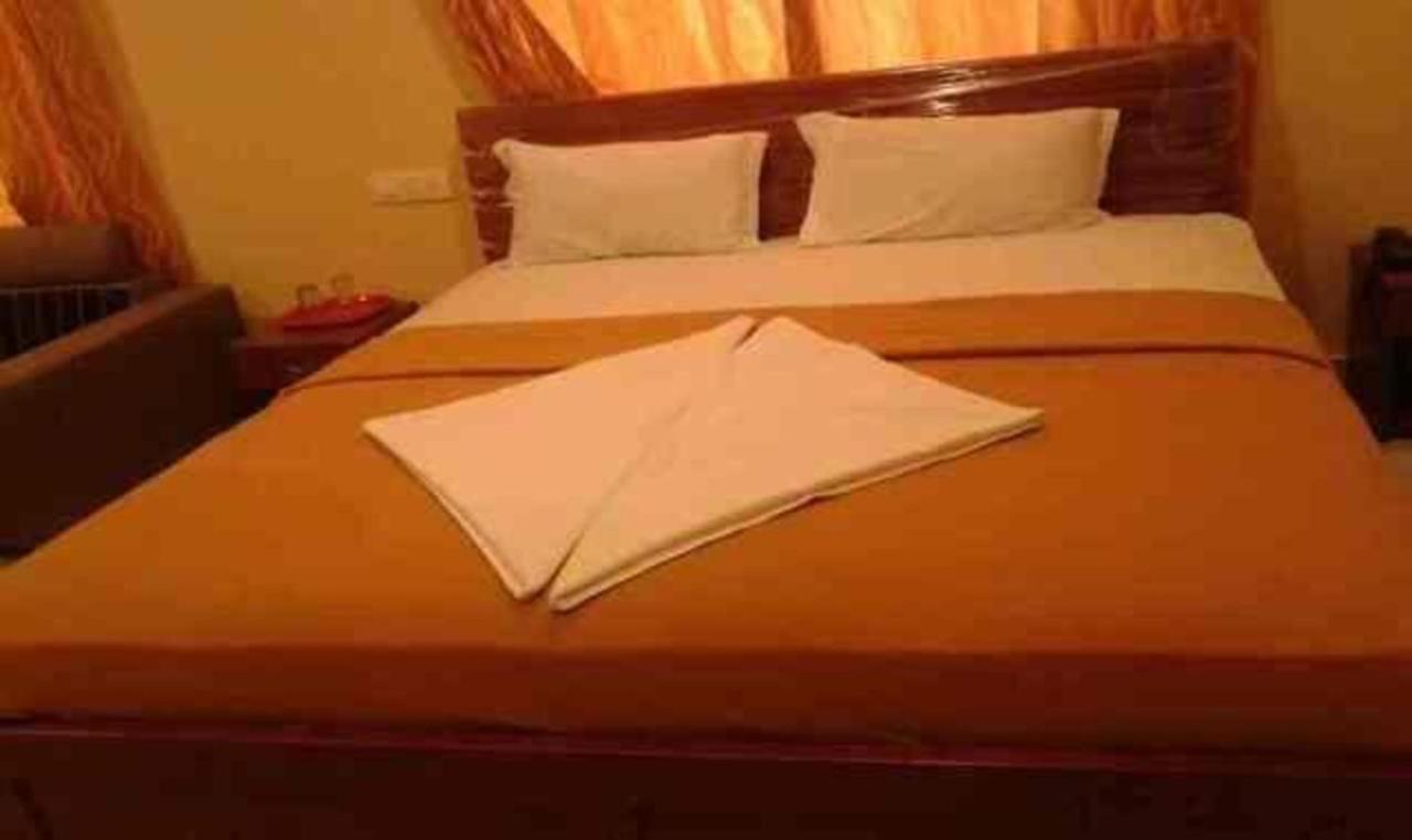 Fabhotel Smack Residency Csennai Kültér fotó
