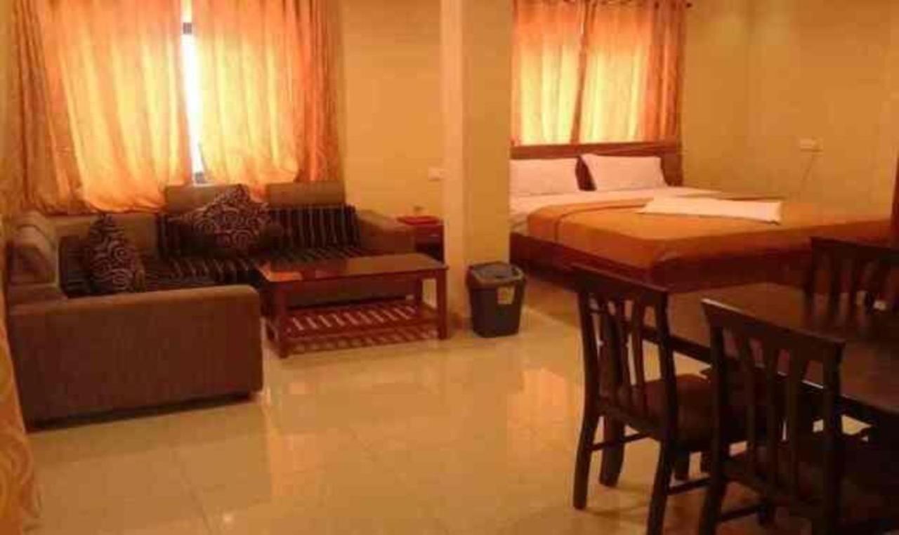 Fabhotel Smack Residency Csennai Kültér fotó