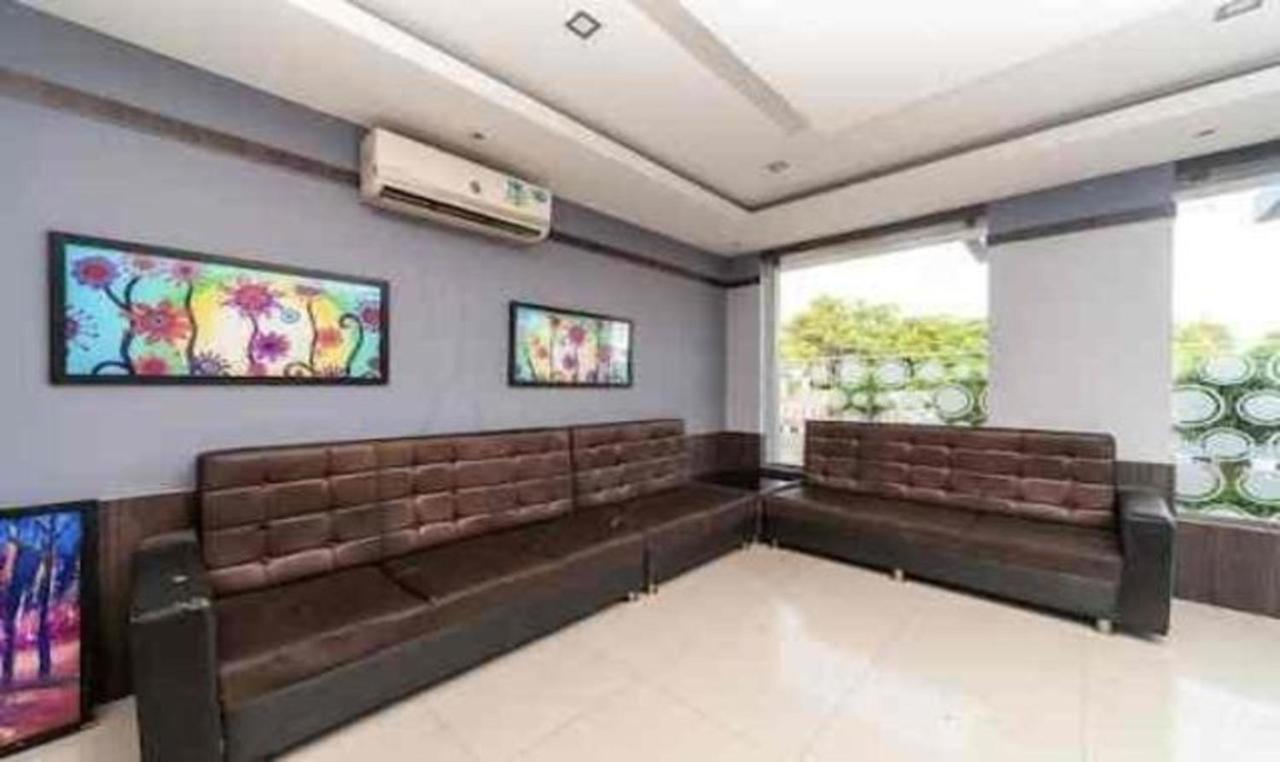 Fabhotel Smack Residency Csennai Kültér fotó